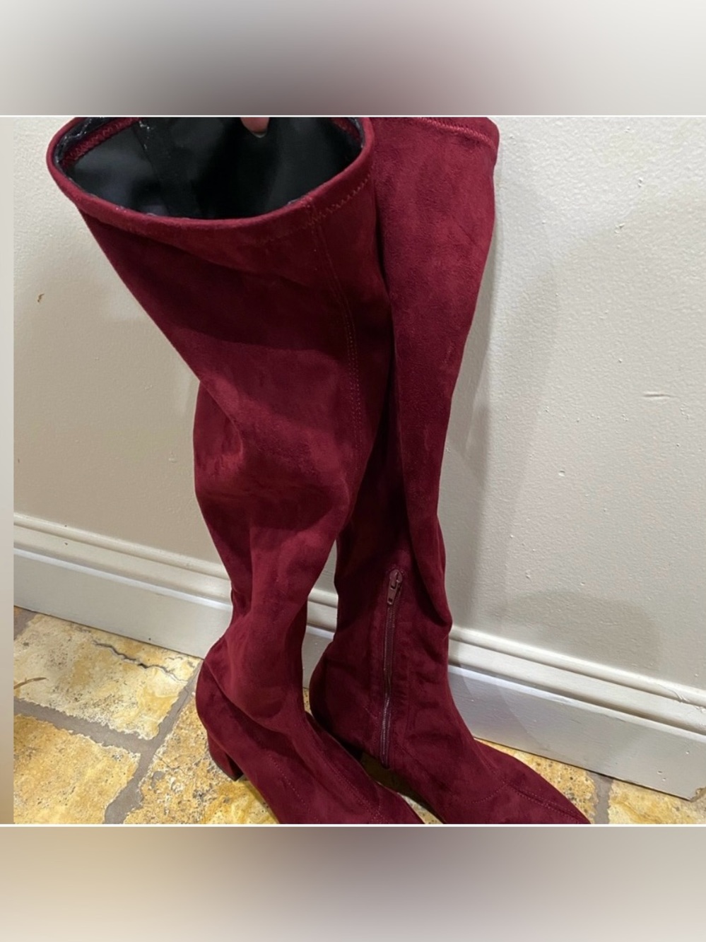 Cosy Island burgundy Minimalist Zipper Pointed Toe High Boots new without box - Picture 5 of 6